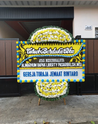 Papan Bunga Duka di Durian Payung