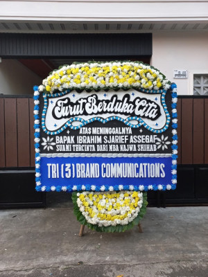 Papan Bunga Duka di Durian Payung
